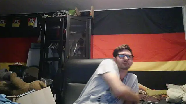 Die-geile-Sau online show from July 2026 08:30:02 PM