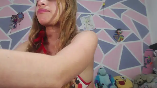 Keili-Sexy online show from September 2025 09:38:01 PM