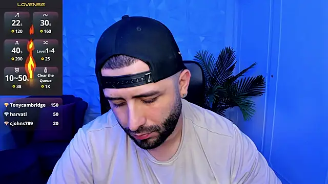 Snapshot of jhon_bear03 chatting on February 2025 05:38:02 PM jhon bear03 online show from February 2025 05:38:02 PM