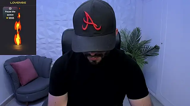 Snapshot of jhon_bear03 chatting on February 2025 11:20:02 AM jhon bear03 online show from February 2025 11:20:02 AM