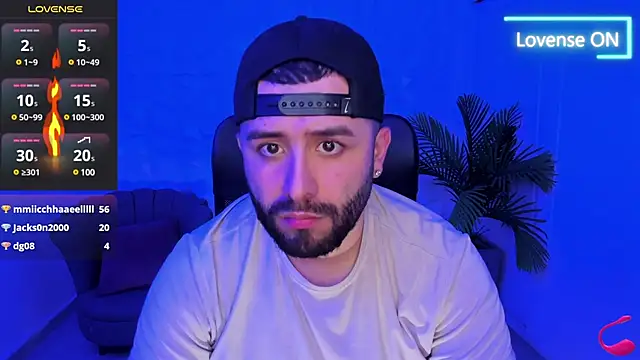 Snapshot of jhon_bear03 chatting on March 2025 05:39:02 PM jhon bear03 online show from March 2025 05:39:02 PM