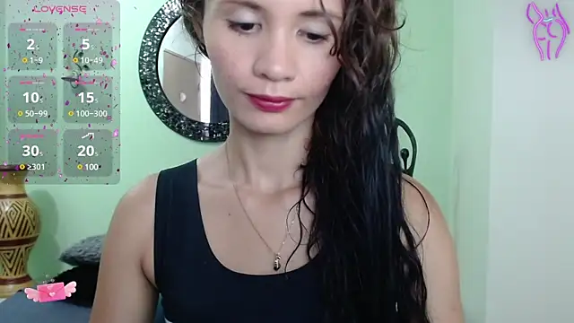 Snapshot of Sofia_Franco_ chatting on December 2024 07:11:01 PM Sofia Franco online show from December 2024 07:11:01 PM