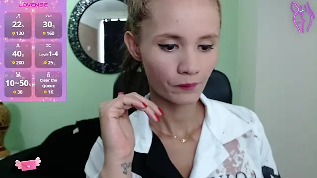 Snapshot of Sofia_Franco_ chatting on March 2025 07:09:01 PM Sofia Franco online show from March 2025 07:09:01 PM