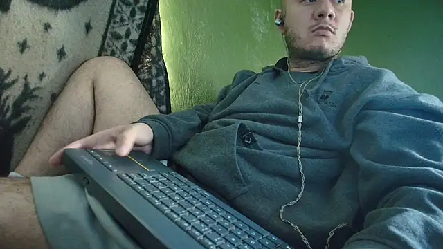 sweet cock28 online show from October 2025 02:37:01 PM