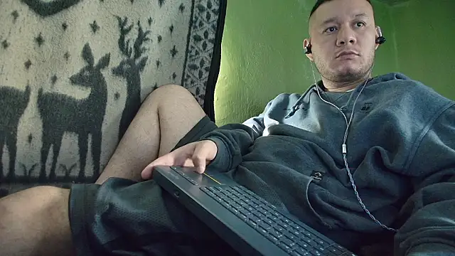 sweet cock28 online show from March 2026 03:19:02 PM