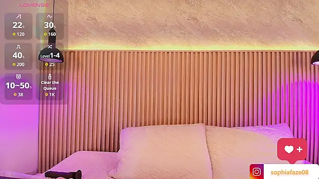 Snapshot of big_tits_in_your_face chatting on December 2025 08:13:02 PM big tits in your face online show from December 2025 08:13:02 PM