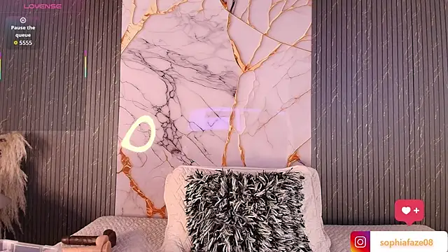 Snapshot of big_tits_in_your_face chatting on February 2026 08:14:02 PM big tits in your face online show from February 2026 08:14:02 PM