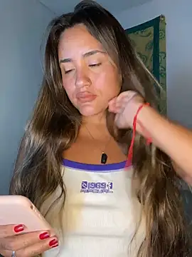 fenixgre online show from October 2025 08:51:01 PM