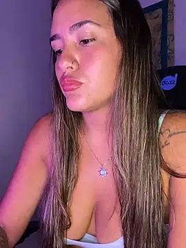 fenixgre online show from October 2025 09:15:01 PM