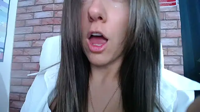 Snapshot of HarleyRebz chatting on November 2025 07:42:02 AM HarleyRebz online show from November 2025 07:42:02 AM