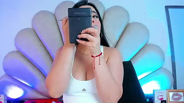 Snapshot of Natasha__Blue chatting on February 2025 08:10:01 PM Natasha Blue online show from February 2025 08:10:01 PM