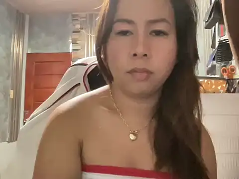UrLove Marga online show from July 2026 09:41:02 PM