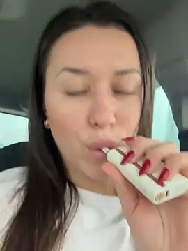 Cherry Beauty online show from January 2025 09:13:02 AM