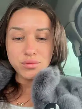 Cherry Beauty online show from February 2025 12:59:01 PM