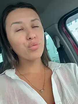 Cherry Beauty online show from February 2025 12:57:02 PM