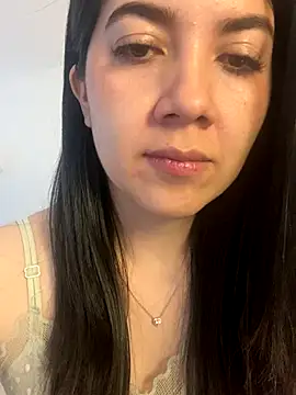 Snapshot of saori_10 chatting on October 2025 09:35:02 PM saori 10 online show from October 2025 09:35:02 PM