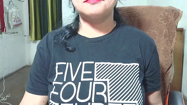 Cute Mahi22 online show from December 2025 06:00:01 AM