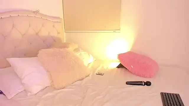 Zamblissett online show from February 2026 08:40:02 AM