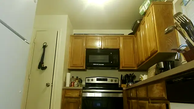 DiamondMonroeXo online show from October 2025 03:52:01 PM