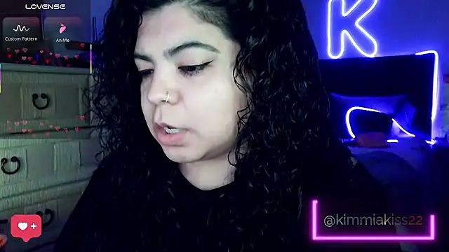 kimmiakiss22 online show from February 2026 01:04:01 AM