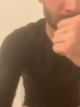 Snapshot of Fellix chatting on January 2025 04:18:01 PM Fellix online show from January 2025 04:18:01 PM