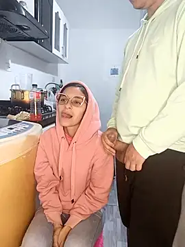 Snapshot of catire2323 chatting on November 2025 02:10:02 AM catire2323 online show from November 2025 02:10:02 AM