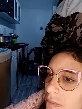 Snapshot of catire2323 chatting on November 2025 02:43:02 AM catire2323 online show from November 2025 02:43:02 AM