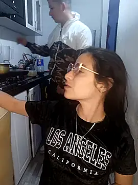 Snapshot of catire2323 chatting on November 2025 03:08:02 AM catire2323 online show from November 2025 03:08:02 AM