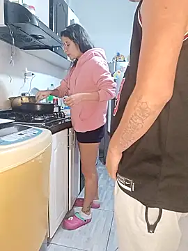 Snapshot of catire2323 chatting on November 2025 12:25:01 AM catire2323 online show from November 2025 12:25:01 AM