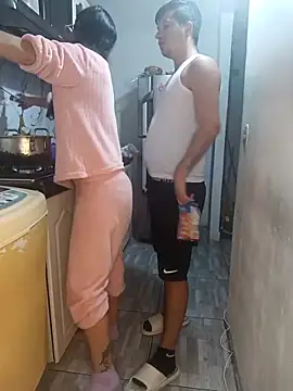 Snapshot of catire2323 chatting on April 2026 12:37:02 AM catire2323 online show from April 2026 12:37:02 AM