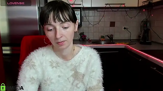 TayanaJons online show from February 2025 10:48:01 AM