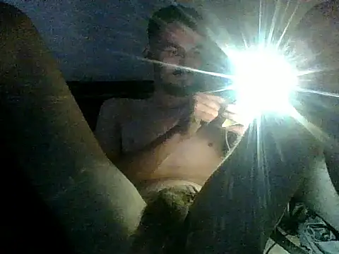 Snapshot of ManuelSixninee chatting on June 2026 07:43:02 AM ManuelSixninee online show from June 2026 07:43:02 AM