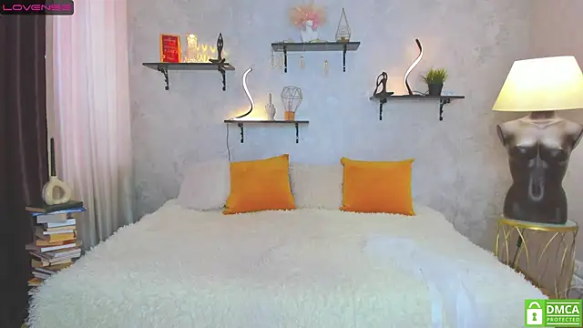 StripBianka online show from February 2025 10:39:02 AM