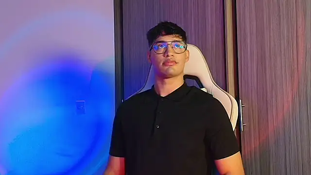 Jimmy Leeh  online show from October 2025 10:56:02 PM