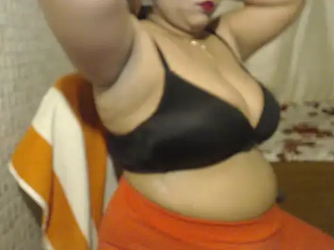 Snapshot of Oh_Maya chatting on May 2026 04:23:02 PM Oh Maya online show from May 2026 04:23:02 PM