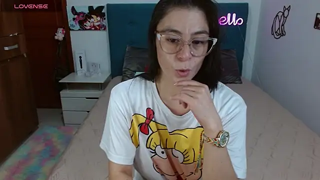 Snapshot of antonella_sweet33 chatting on June 2026 08:29:01 PM antonella sweet33 online show from June 2026 08:29:01 PM