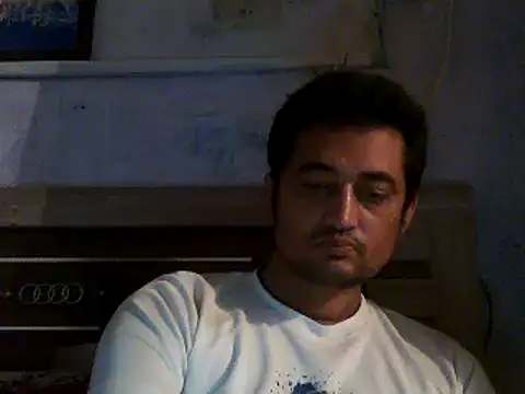 Rocobodymassager online show from December 2024 08:18:01 PM