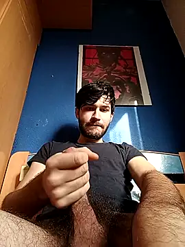 Esti02 online show from November 2025 10:58:02 AM