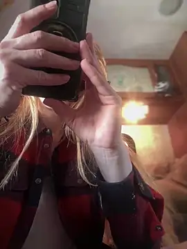 Snapshot of GoldenFlameGoddess chatting on March 2025 10:13:02 PM GoldenFlameGoddess online show from March 2025 10:13:02 PM