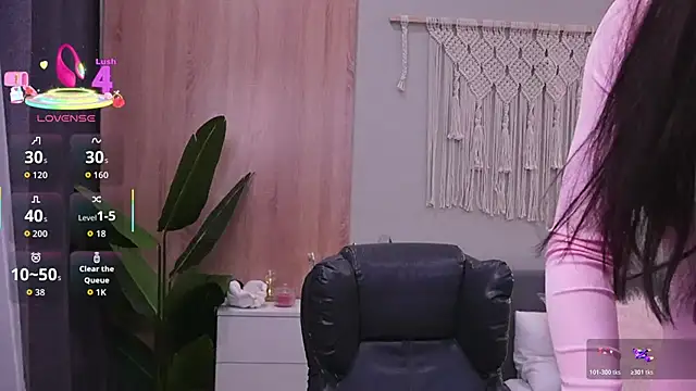 Molly Jons online show from December 2025 01:03:02 AM