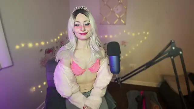 Snapshot of Starr1123 chatting on December 2025 04:53:02 AM Starr1123 online show from December 2025 04:53:02 AM