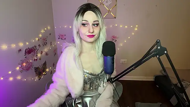 Snapshot of Starr1123 chatting on February 2026 04:28:02 AM Starr1123 online show from February 2026 04:28:02 AM