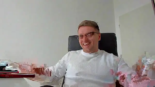 Snapshot of Findom_guy chatting on March 2025 11:27:02 AM Findom guy online show from March 2025 11:27:02 AM