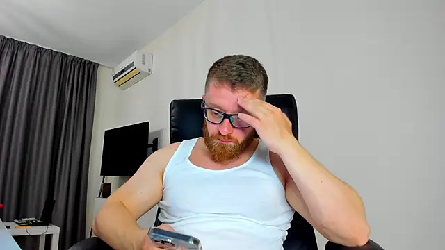 Findom guy online show from April 2026 11:51:02 AM