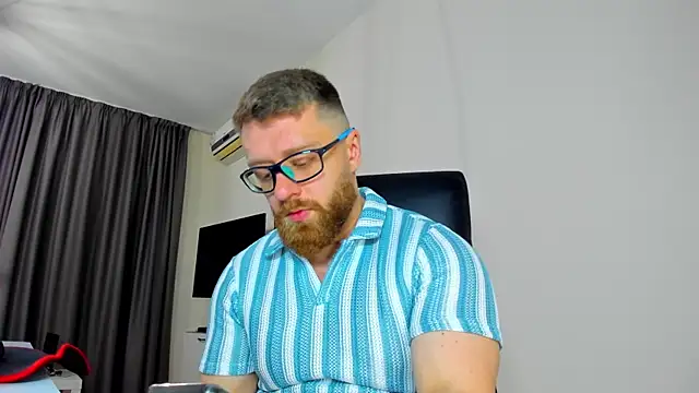 Findom guy online show from April 2026 10:43:01 AM