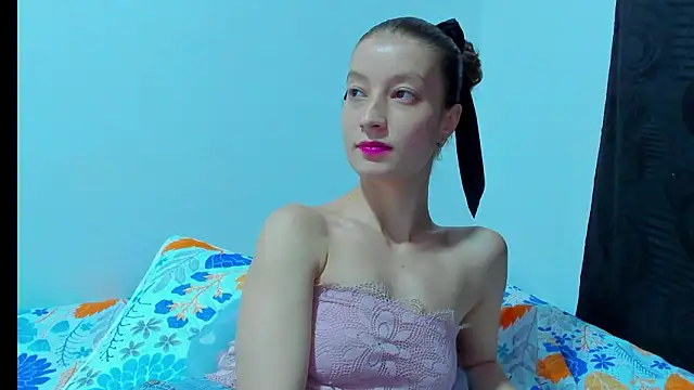 MiiaVolkova online show from March 2026 11:33:01 PM