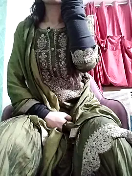 Noor Darliing online show from May 2026 03:29:02 PM