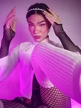 Victor-and-shelly online show from April 2026 11:59:02 AM