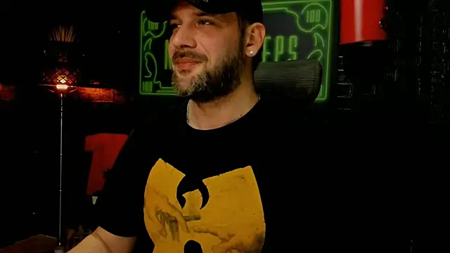 LexXHardy online show from March 2025 05:17:02 PM