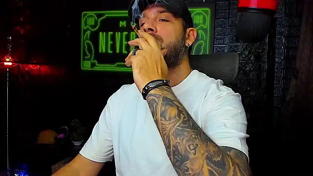 LexXHardy online show from September 2025 05:38:01 PM